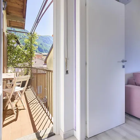 아파트 Marina House 바레나